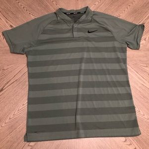 Nike Golf Polo Green Striped Collarless Shirt Size Large
